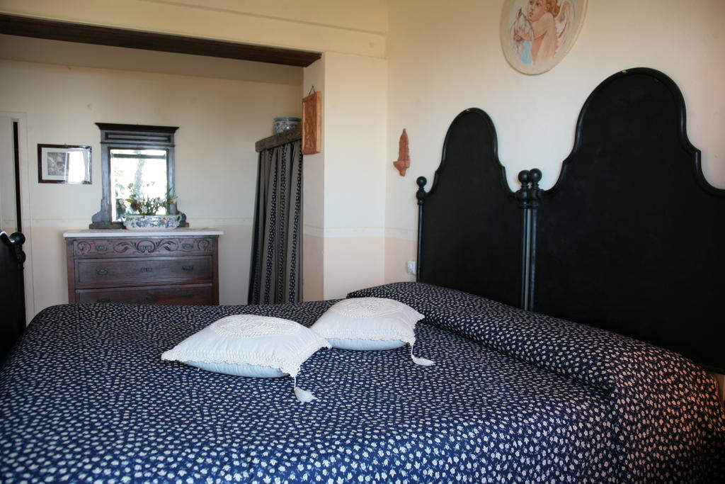 Malvarina Capodacqua  Zimmer foto