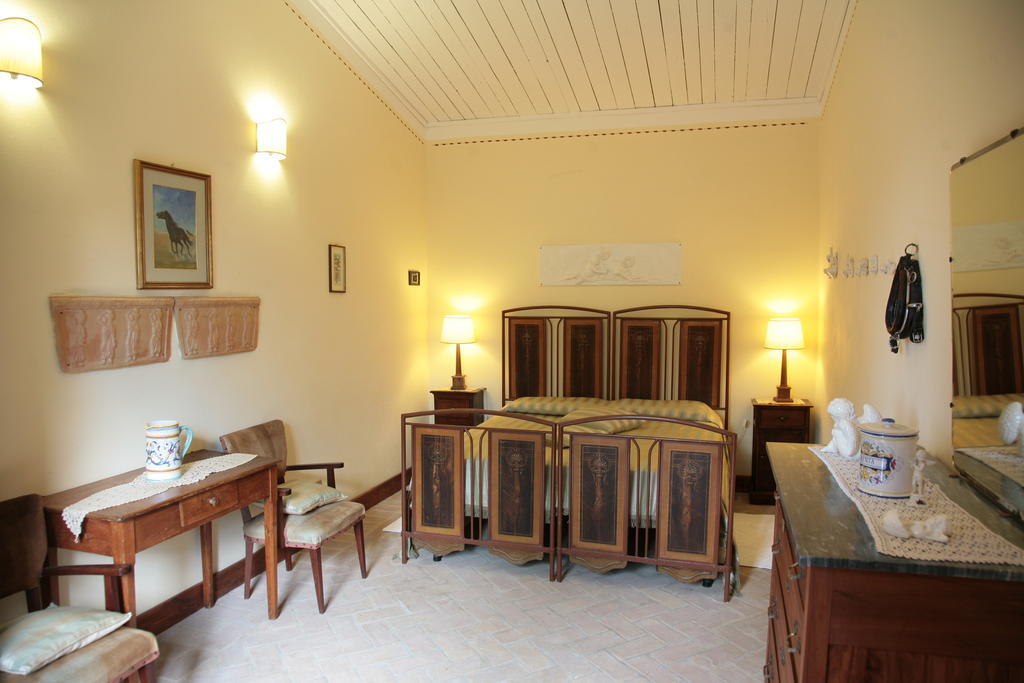 Malvarina Capodacqua  Zimmer foto